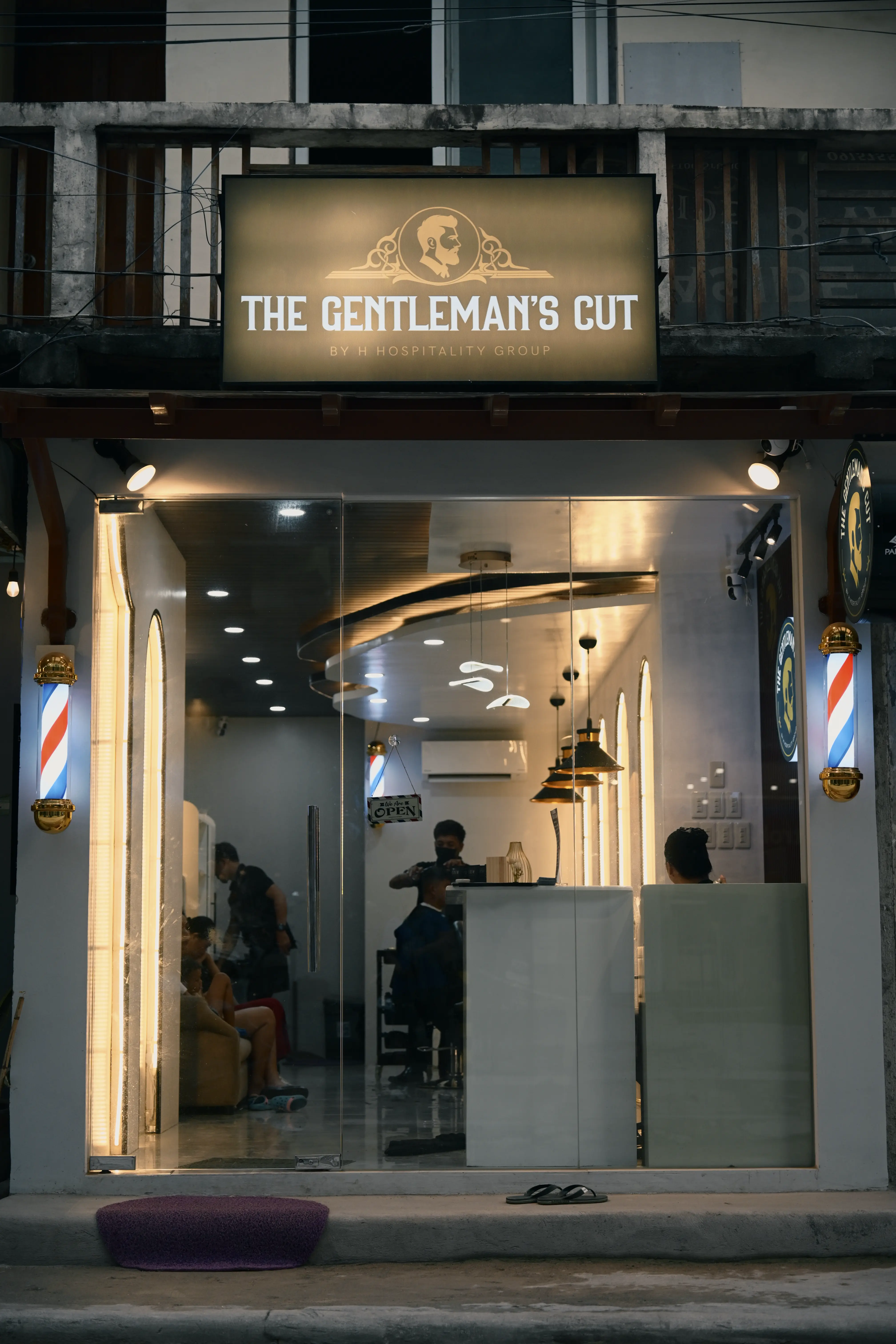 Gentleman Cut Barbershop 1