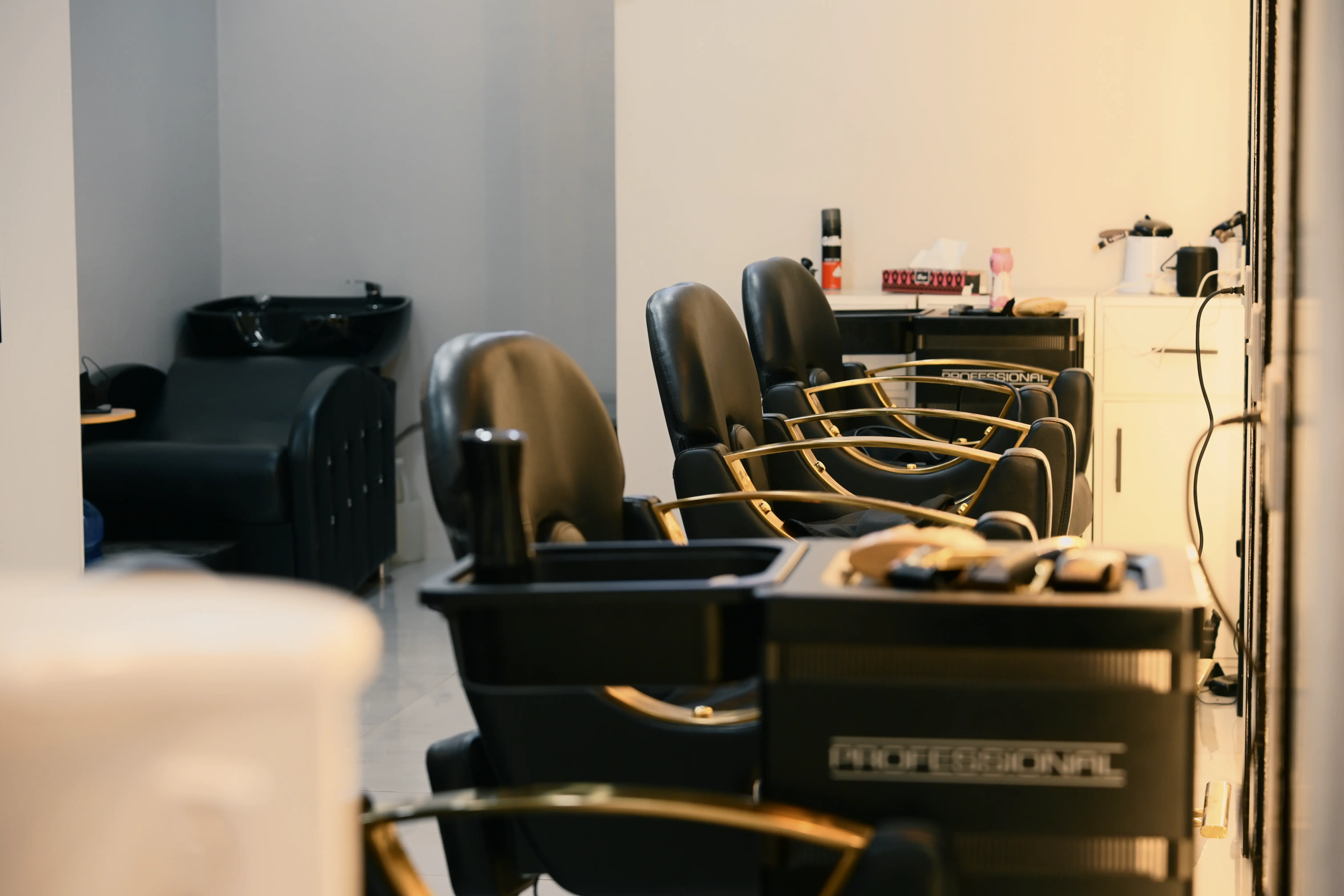 Gentleman Cut Barbershop 3